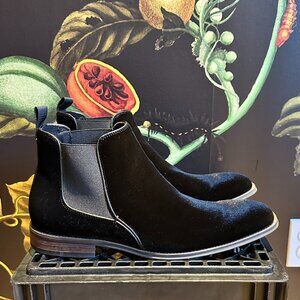 Steve Madden Black Velvet Chelsea Boots